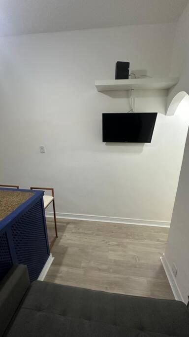 Apartemen Em Copacabana Na Quadra Da Praia!